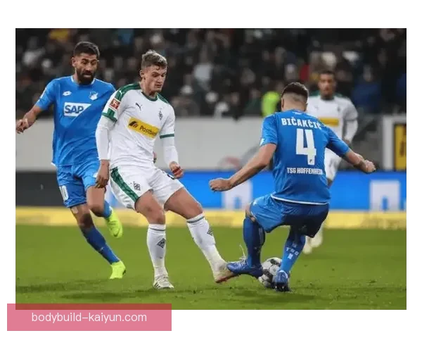 美因茨定位球新策略助力球队赢得关键胜利，表现亮眼