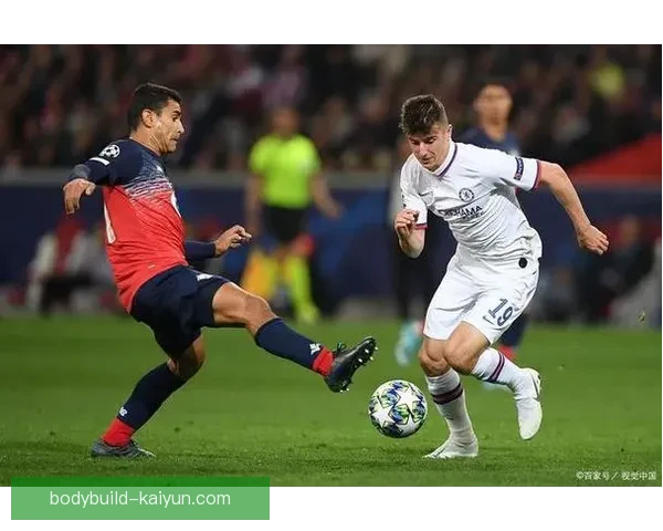 雷恩逼抢体系在新赛季中的表现稳健，展现出强大的竞争力与战术执行力。